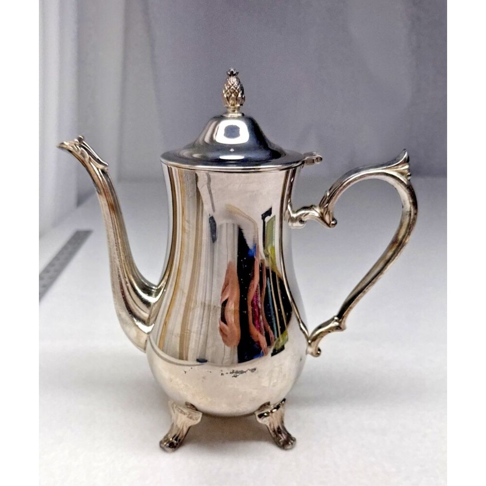 International Silver Co Silverplate Coffee Tea Pot Pineapple Finial Footed
